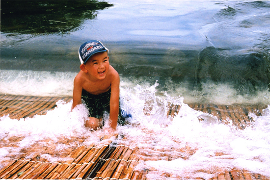 【平成２６年度全国会議（水道研究発表会）（会場：名古屋市）開催記念】<br />名古屋市上下水道局長賞『大はしゃぎ』