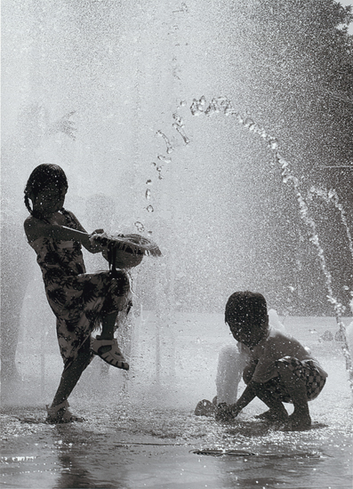 グランプリ（国土交通大臣賞）『水とあそぶ』