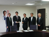 民主党本部に提言活動