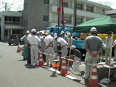 八幡浜市などで試験施工／安心マンホール工法研究会