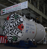 アブダビに掘進機３基完納／川崎重工業