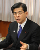 ｢インフラマネジメント戦略へ｣／石井国交相が会見