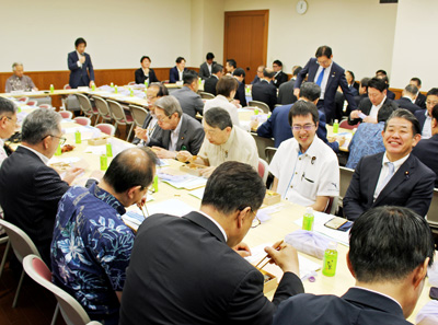 上下水道事業の強力な推進へ決議／関係団体からのヒアリングも／水道、下水道議連合同総会